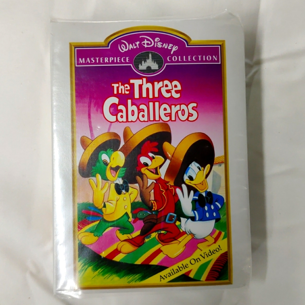 1997 Disney's Masterpiece collection piece #7 Donald- 3 Caballeros